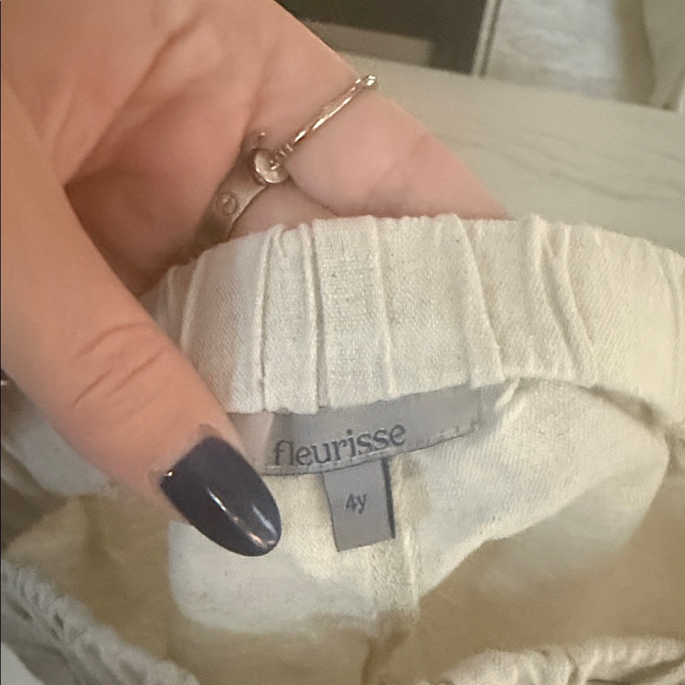 Fleurisse Kids Cream Shorts
